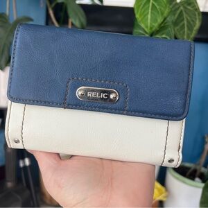 Relic Navy and Cream Women's Wallet
